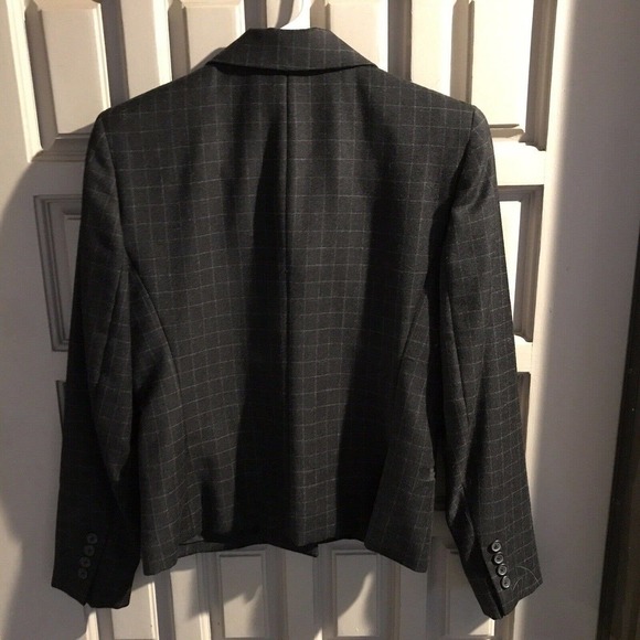 Lauren Ralph Lauren Blazer Sz2P Dark Gray Notched Collar 3 Button Pockets Pre-Ow - Picture 2 of 8